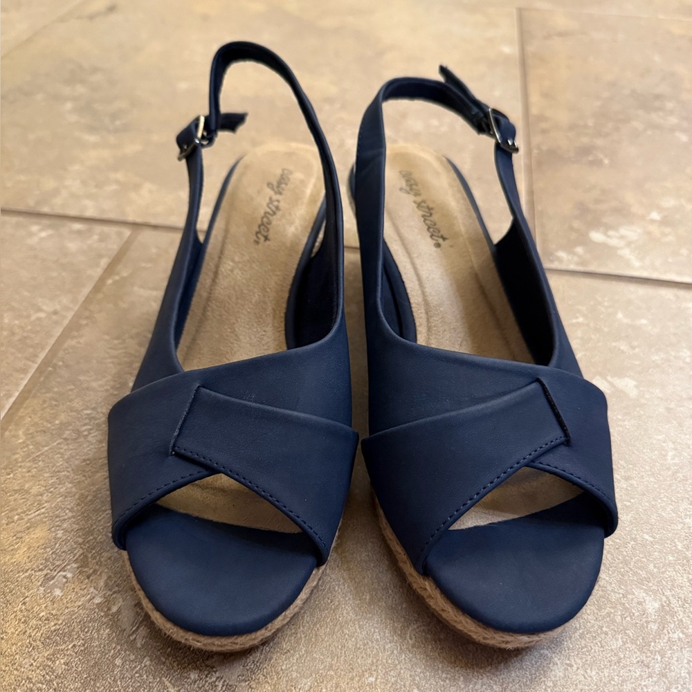 Easy Street Devlin Espadrille Wedge Sandal Size 8 in Blue - Picture 8 of 11